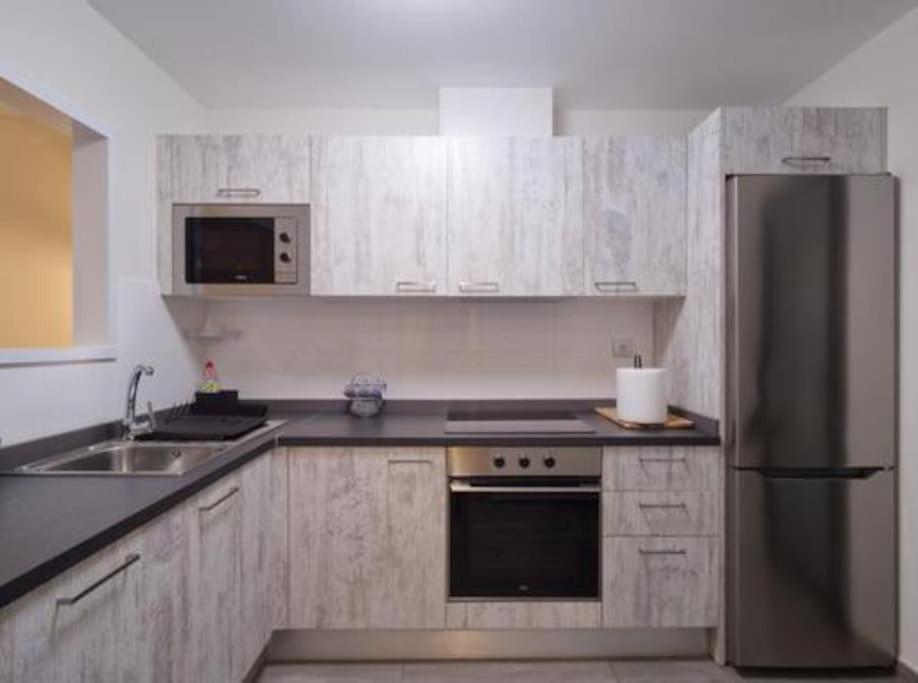Sunny Luxury Apartment With Two Great Sunny - Level Terraces, Two Swimming Pools, In A New Complex Pueblo Majorero, Close To Fuerteventura Golf Club, Next To The Beach , Atlantico Shopping Mall And Casino In カレタ・デ・フステ エクステリア 写真