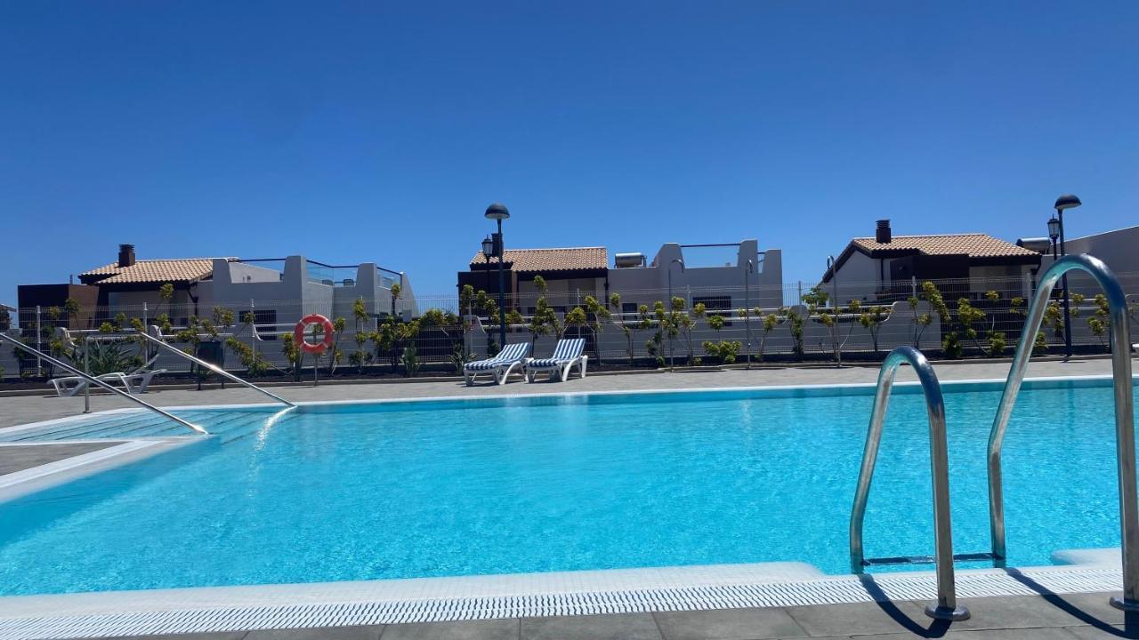 Sunny Luxury Apartment With Two Great Sunny - Level Terraces, Two Swimming Pools, In A New Complex Pueblo Majorero, Close To Fuerteventura Golf Club, Next To The Beach , Atlantico Shopping Mall And Casino In カレタ・デ・フステ エクステリア 写真
